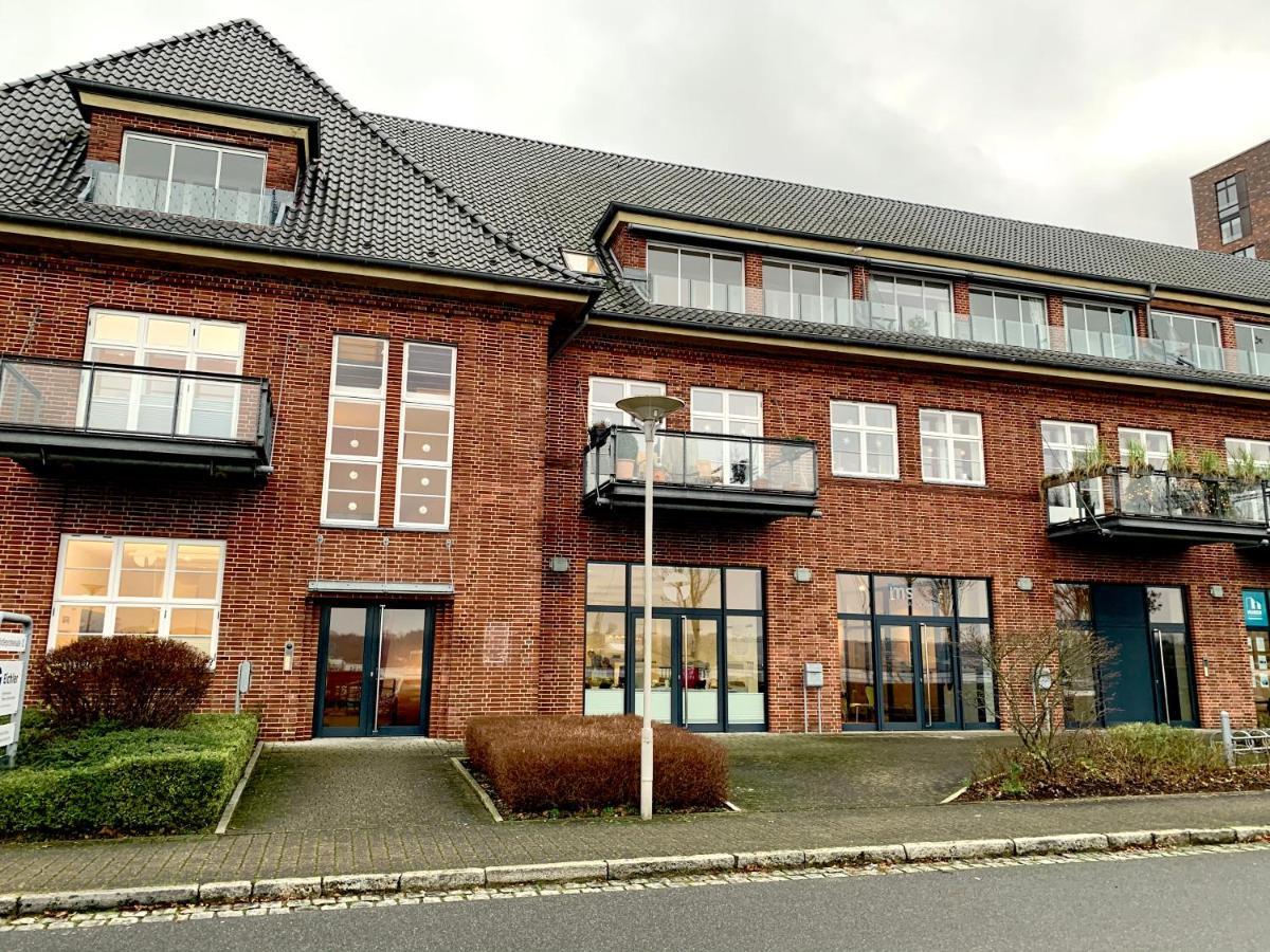 Fewo1846 - Baltic Lodge - Komfortable Maisonettewohnung Mit 3 Schlafzimmern, Balkon Und Blick Auf Die Marina Sonwik Flensburg Exterior foto