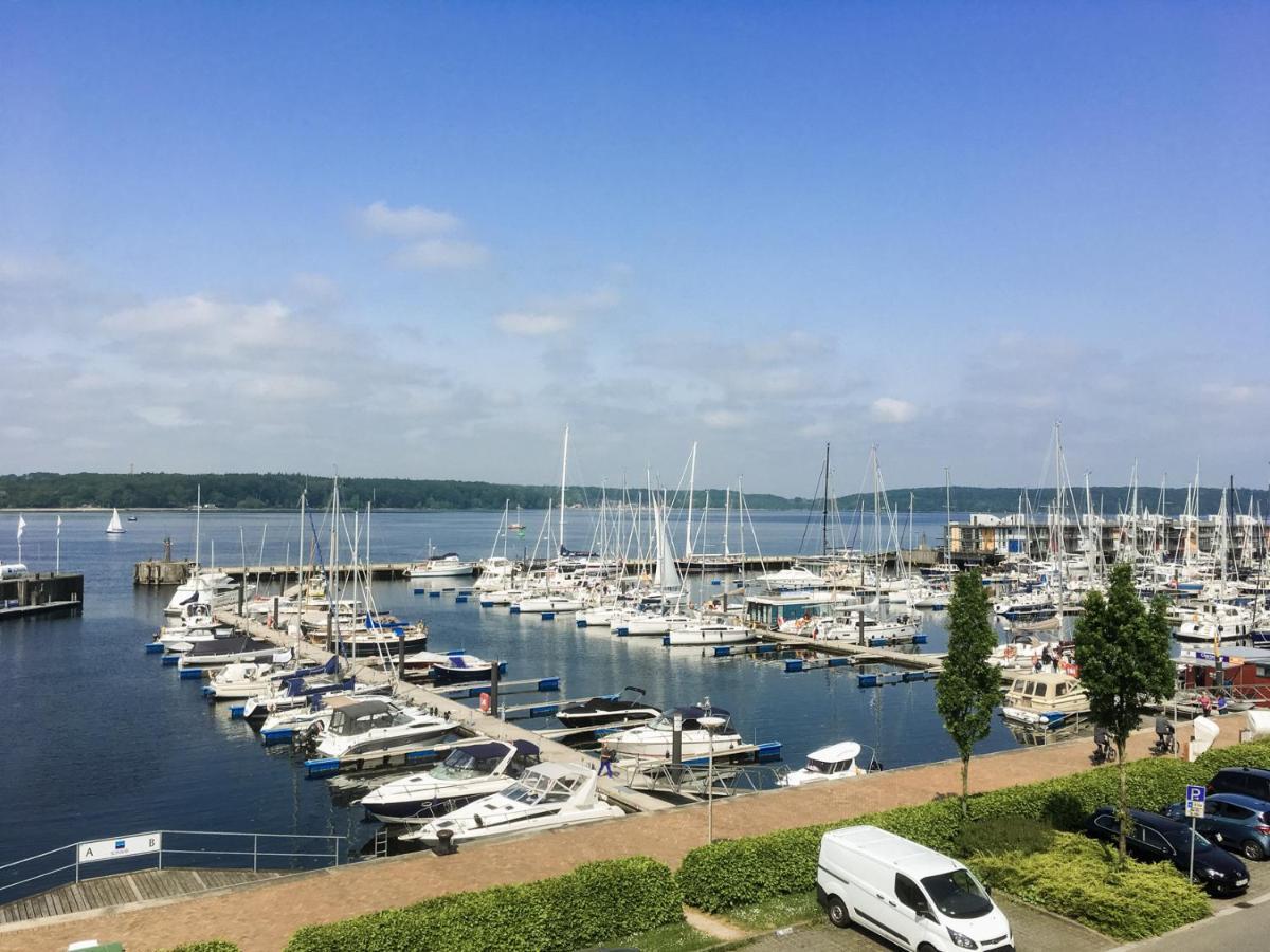 Fewo1846 - Baltic Lodge - Komfortable Maisonettewohnung Mit 3 Schlafzimmern, Balkon Und Blick Auf Die Marina Sonwik Flensburg Exterior foto